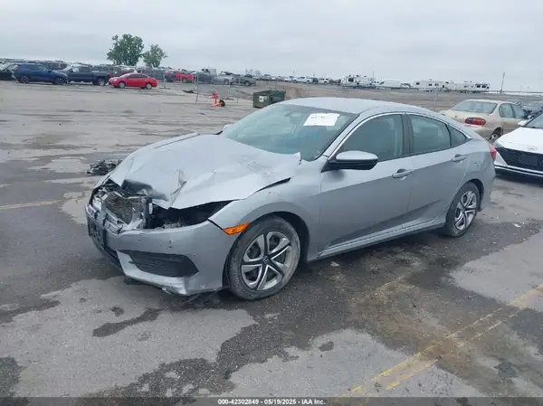 19XFC2F50GE074634 2016 HONDA CIVIC - Image 2