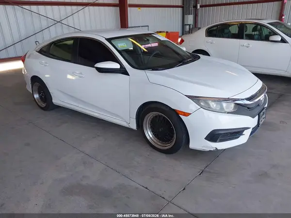 19XFC2F50GE206890 2016 HONDA CIVIC - Image 1