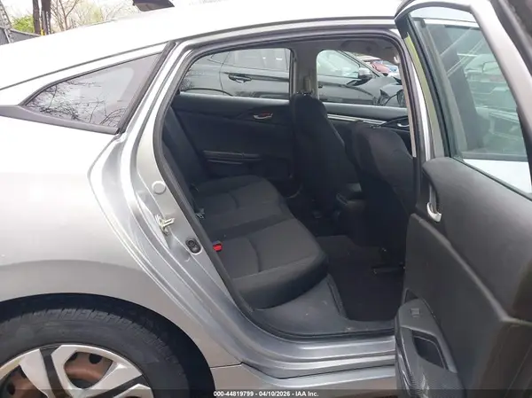 19XFC2F50GE212706 2016 HONDA CIVIC - Image 8