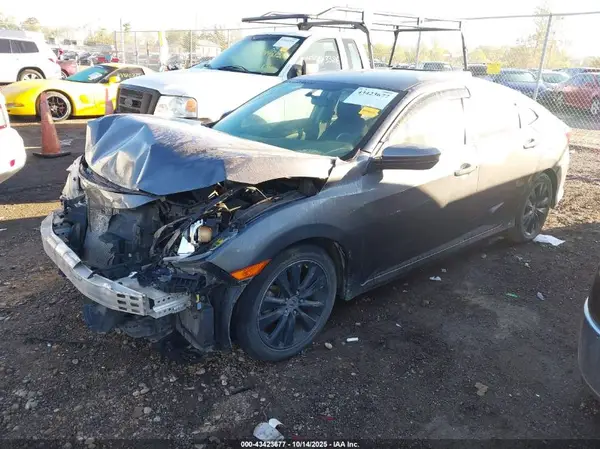 19XFC2F50GE224631 2016 HONDA CIVIC - Image 2