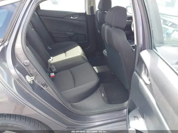 19XFC2F50GE232017 2016 HONDA CIVIC - Image 8