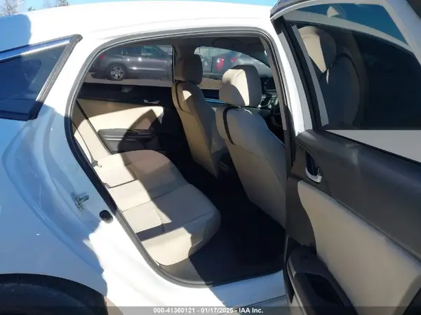 19XFC2F50HE007646 2017 HONDA CIVIC - Image 8