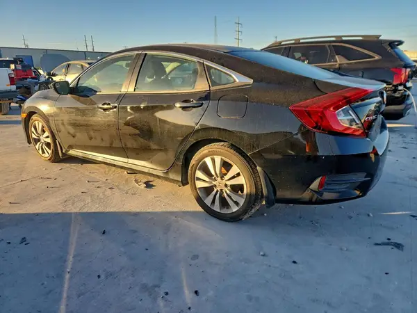 19XFC2F50HE008876 2017 HONDA CIVIC - Image 2