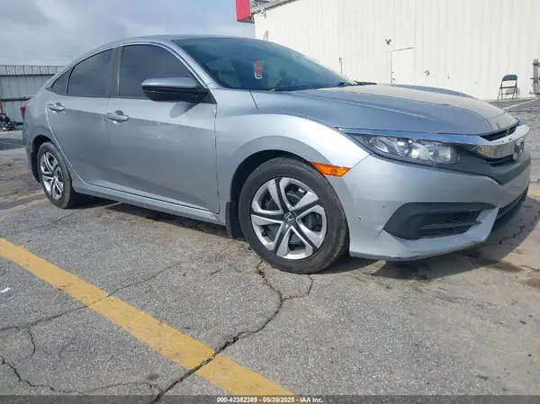 19XFC2F50HE021465 2017 HONDA CIVIC - Image 1