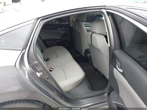 19XFC2F50HE224257 2017 HONDA CIVIC - Image 8
