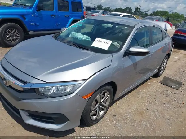 19XFC2F50HE231807 2017 HONDA CIVIC - Image 2