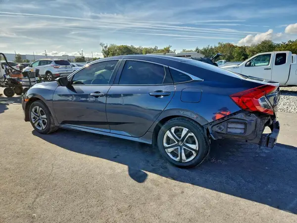 19XFC2F50JE004882 2018 HONDA CIVIC - Image 2