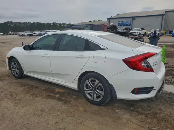19XFC2F50JE008284 2018 HONDA CIVIC - Image 2