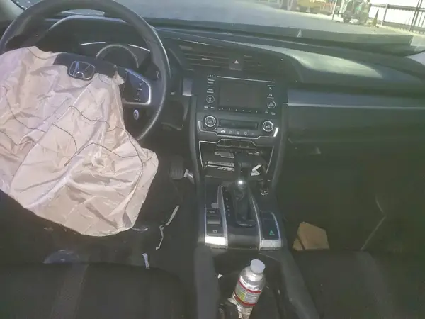 19XFC2F50JE010603 2018 HONDA CIVIC - Image 8