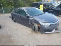 19XFC2F50JE011475 2018 HONDA CIVIC