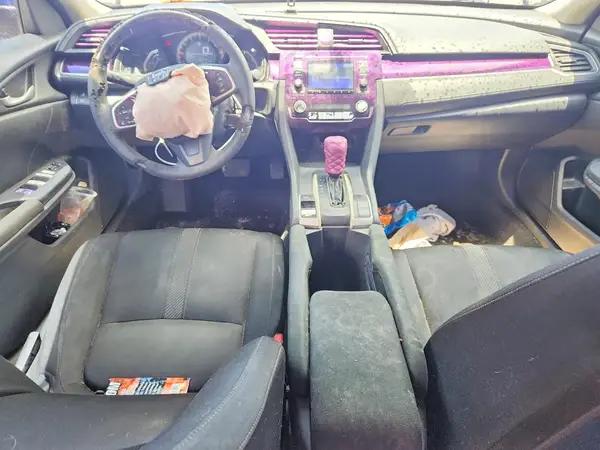 19XFC2F50JE017860 2018 HONDA CIVIC - Image 8