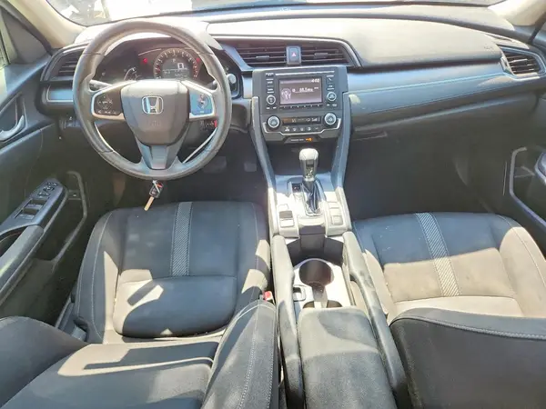 19XFC2F50JE021374 2018 HONDA CIVIC - Image 8