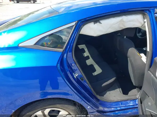 19XFC2F50JE021553 2018 HONDA CIVIC - Image 8
