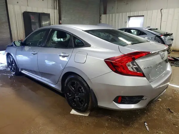 19XFC2F50JE021598 2018 HONDA CIVIC - Image 2