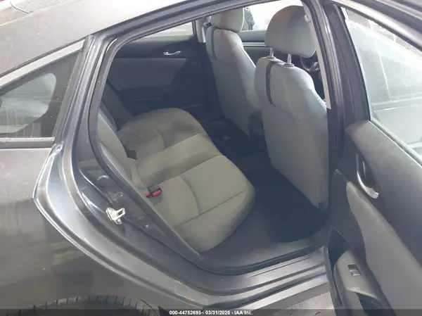 19XFC2F50JE022119 2018 HONDA CIVIC - Image 8