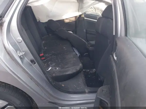 19XFC2F50JE042595 2018 HONDA CIVIC - Image 8
