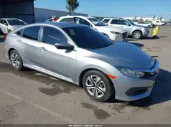 19XFC2F50JE201048 2018 HONDA CIVIC