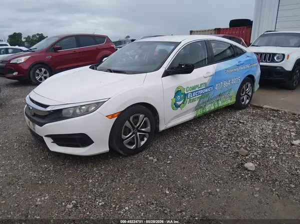 19XFC2F51GE010554 2016 HONDA CIVIC - Image 2