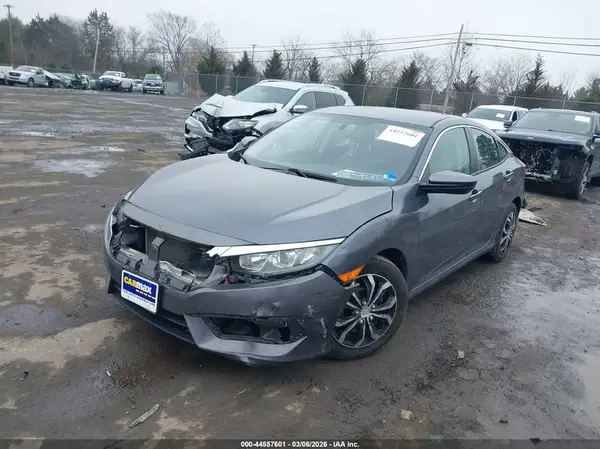19XFC2F51GE011400 2016 HONDA CIVIC - Image 2