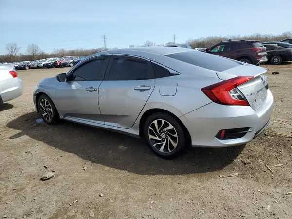 19XFC2F51GE021960 2016 HONDA CIVIC - Image 2