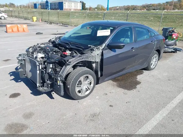 19XFC2F51GE034983 2016 HONDA CIVIC - Image 2