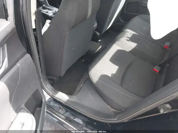 19XFC2F51GE035387 2016 HONDA CIVIC - Image 8