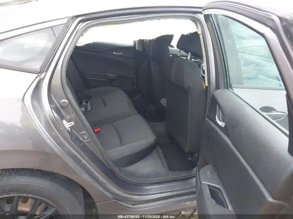 19XFC2F51GE042193 2016 HONDA CIVIC - Image 8