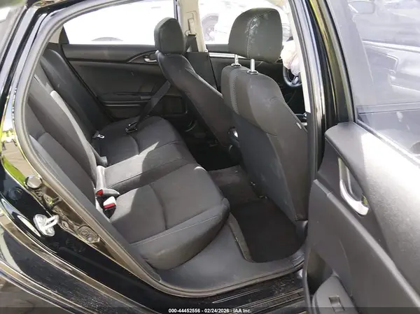 19XFC2F51GE043859 2016 HONDA CIVIC - Image 8