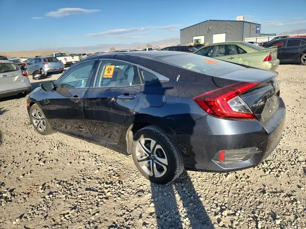 19XFC2F51GE058135 2016 HONDA CIVIC - Image 2