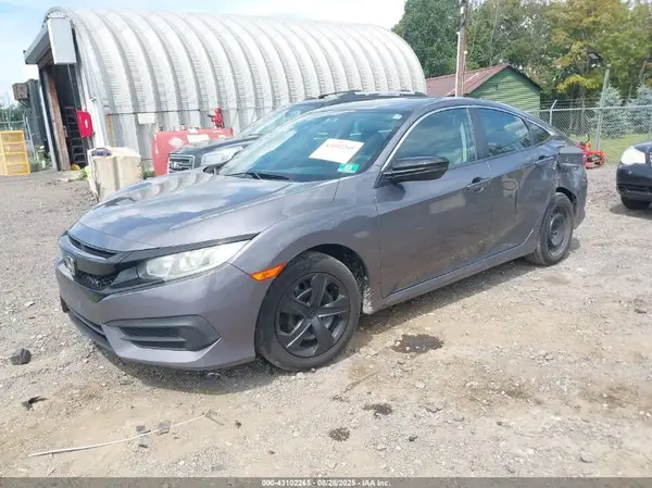19XFC2F51GE060385 2016 HONDA CIVIC - Image 2