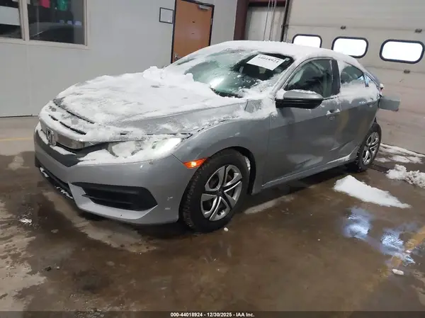 19XFC2F51GE083357 2016 HONDA CIVIC - Image 2