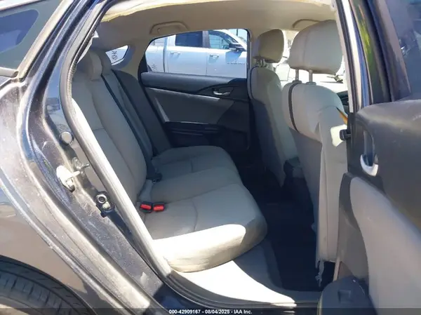 19XFC2F51GE209510 2016 HONDA CIVIC - Image 8