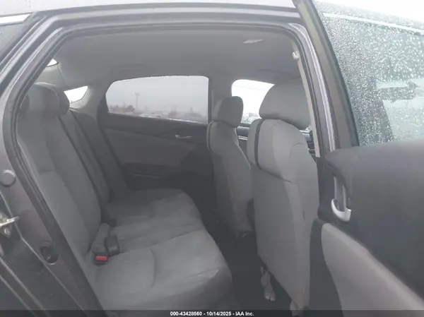 19XFC2F51GE213301 2016 HONDA CIVIC - Image 8