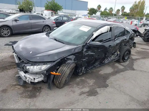 19XFC2F51GE217641 2016 HONDA CIVIC - Image 2