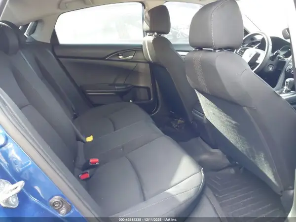 19XFC2F51GE250588 2016 HONDA CIVIC - Image 8