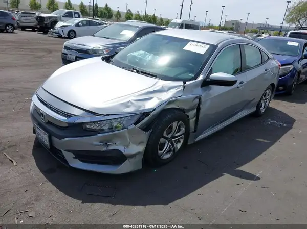 19XFC2F51HE009096 2017 HONDA CIVIC - Image 2
