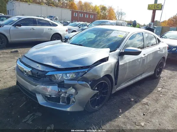 19XFC2F51HE009227 2017 HONDA CIVIC - Image 2