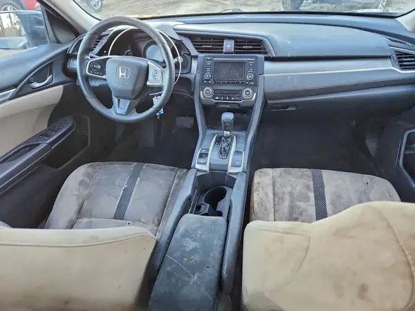 19XFC2F51HE010586 2017 HONDA CIVIC - Image 8