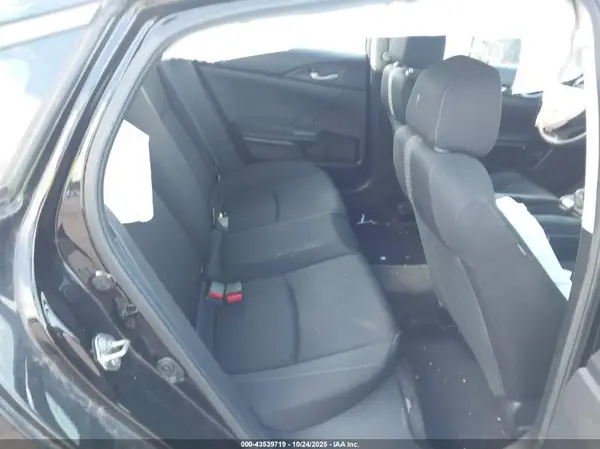 19XFC2F51HE037710 2017 HONDA CIVIC - Image 8