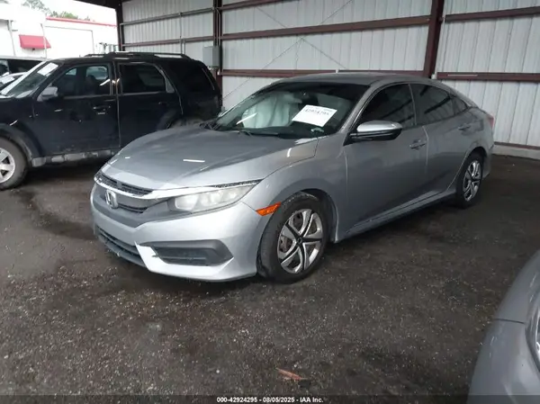 19XFC2F51HE040834 2017 HONDA CIVIC - Image 2