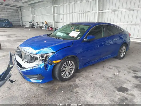 19XFC2F51HE057262 2017 HONDA CIVIC - Image 2