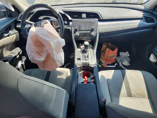 19XFC2F51HE060825 2017 HONDA CIVIC - Image 8
