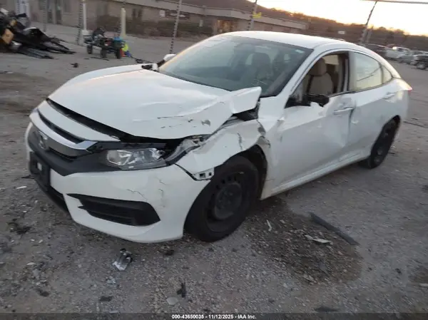 19XFC2F51HE069590 2017 HONDA CIVIC - Image 2