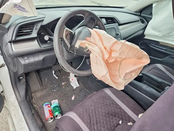 19XFC2F51HE217415 2017 HONDA CIVIC - Image 8