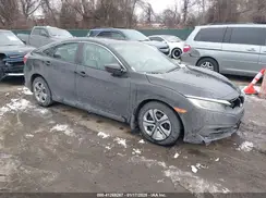 19XFC2F51JE013378 2018 HONDA CIVIC