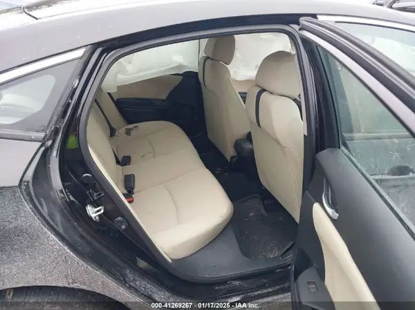 19XFC2F51JE013378 2018 HONDA CIVIC - Image 8