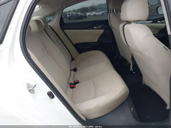 19XFC2F51JE026342 2018 HONDA CIVIC - Image 8