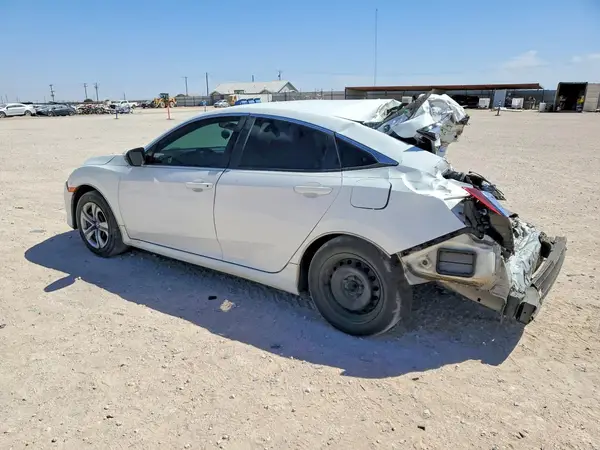 19XFC2F51JE026423 2018 HONDA CIVIC - Image 2