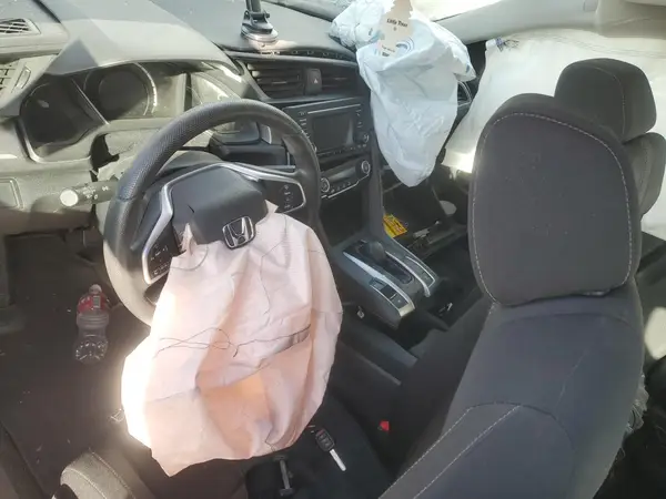 19XFC2F51JE028558 2018 HONDA CIVIC - Image 8