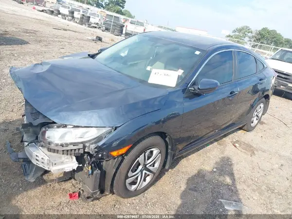 19XFC2F51JE030830 2018 HONDA CIVIC - Image 2